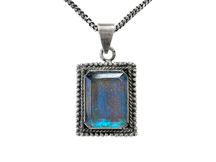 楽天市場】JUVENILIA ジューヴニリア SQUARE FRAME PENDANT SMALL 