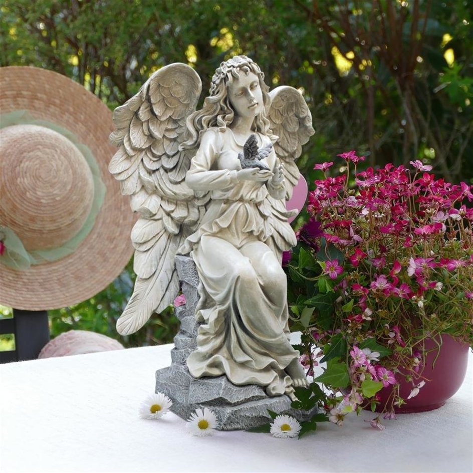 子羊を抱いている少女 ガーデン彫像 コレクション天使 庭装飾彫刻 庭園