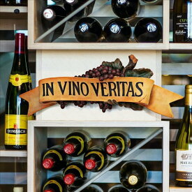 「In Vino Veritas ワインには真実がある」イタリアの看板 ブドウの壁彫刻 カフェアート彫像 バー パブ 贈り物 輸入品