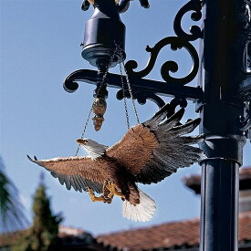 自由への飛行 ハンギング・イーグル（吊るす、鷹のフィギュア）彫像 彫刻/ 店舗サイン エコハウス 新築お祝い プレゼント 贈り物(輸入品)