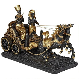 戦闘馬車（チャリオット）に乗って行進する、エジプトのファラオ彫像 彫刻/ ナイル川 ピラミッド 神殿 スフィンクス 贈り物（輸入品）