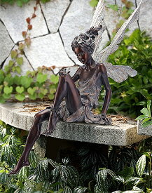 座っている妖精 フェアリー ガーデン彫像 高さ約61cm/ ガーデニング 園芸 庭園 エントランス 広場 噴水 作庭 プレゼント 贈り物 (輸入品