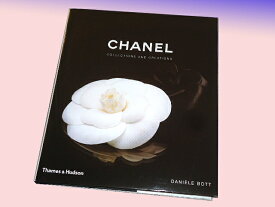 ファッション写真集洋書！ シャネル/コレクションとクリエーション/ Chanel: Collections and Creations （輸入品）
