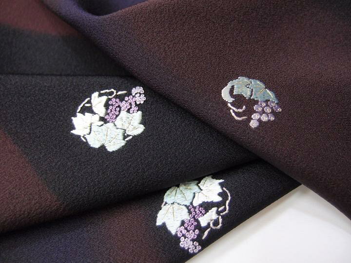 楽天市場】小紋 未仕立て品 前田仁仙「仁仙花布」 葡萄手刺繍 反物 