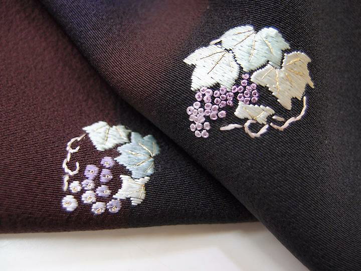 楽天市場】小紋 未仕立て品 前田仁仙「仁仙花布」 葡萄手刺繍 反物 