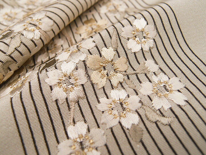 楽天市場】半衿 半襟 半えり 刺繍 カジュアル 日本製 正絹 ベージュ 縞  