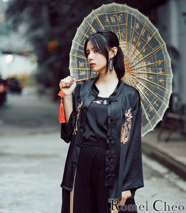 楽天市場 Romelcheo 龍柄刺繍タンクトップ インナー キャミソール ノースリーブ 和柄 和服 和装 和風 漢服 民族風 インナーシャツ 柄シャツ シンプル チャイナ風 原宿系 青文字系 レディース モード系 ファッション ロメルチェオ Romelcheo