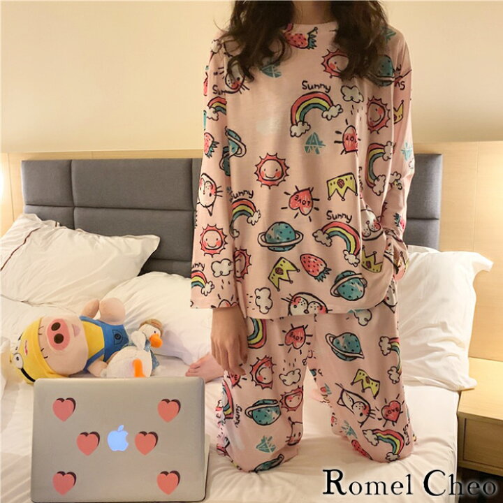 楽天市場 送料無料 Romelcheo 落書き風 イラスト パジャマ 上下 セットアップ ポップ 総柄 レディース 長袖 寝間着 寝巻き 部屋着 ルームウェア 原宿系 カジュアル ガーリー 大人可愛い かわいい ロメルチェオ Romelcheo 楽天市場 送料無料 Romelcheo 落書き風 イラスト パジャマ 上下 セットアップ ポップ 総柄 レディース 長袖 寝間着 寝巻き 部屋着 ルームウェア 原宿系 カジュアル ガーリー 大人可愛い かわいい ロメルチェオ Romelcheo