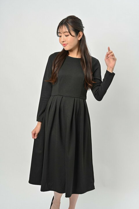 楽天市場 ワンピース きれいめ フォーマル 黒 クルーネック フレア Aライン ブラック ドレス ひざ丈 長袖 レディース 無地 膝丈 ミディ ミディアム ロング 大きいサイズ パーティードレス ブラックフォーマル 黒ワンピース 黒ドレス 上品 冠婚葬祭 結婚式 二次会 演奏会