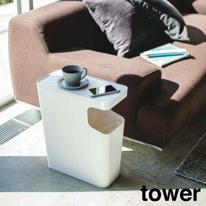 RƁ@YAMAZAKI@tower@_Xg{bNX&TChe[u@^[