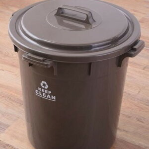 【P5倍】【クーポン】ゴミ箱 45L 45リットル 密閉 ロック 円型 円形 丸型バケツ 防臭 臭わない ふた付き ペール缶 ホワイト ダークブラウン グレー 3色 日本製 キッチン ガーデニング おもちゃ