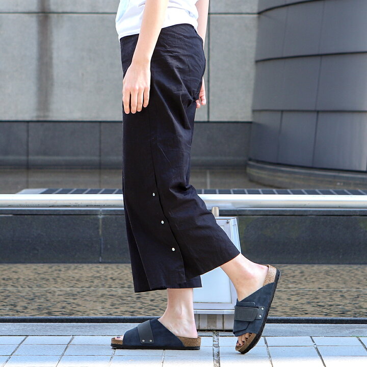 楽天市場 ビルケンシュトック サンダル キョウト ネイビー Birkenstock ss 正規販売店 メンズ レディース ナロー 幅狭 コーデ 歩きやすい 履き心地 おしゃれ プレゼント ポイント10倍 送料無料 Birkenstock Kyoto Navy ナロー インテリアショップ