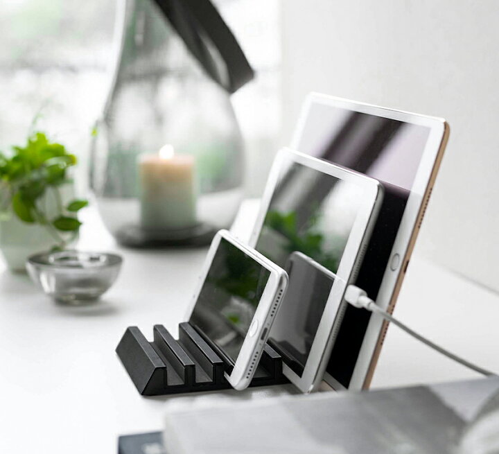 楽天市場 タブレットスタンド タワー 山崎実業 Tower タブレット スタンド 複数 収納 Ipad スマートフォンスタンド スマホスタンド スマホ置き 卓上 タブレット収納 テレワーク おしゃれ シンプル モノトーン Yamazaki ブラック ホワイト 5274 5275 ポイント10倍