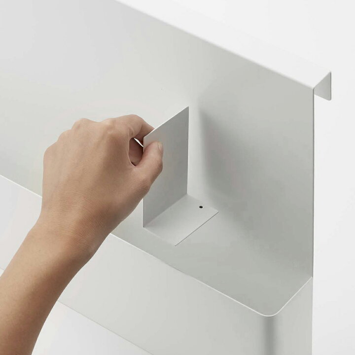 キッチンエンドパネル引っ掛け収納ホルダー タワー 山崎実業 tower キッチン用品 台所用品 キッチン雑貨 キッチングッズ キッチン収納 ラップ レシピ リモコン 収納 シンプル おしゃれ モノトーン yamazaki ブラック ホワイト 5031 5032 送料無料 公式