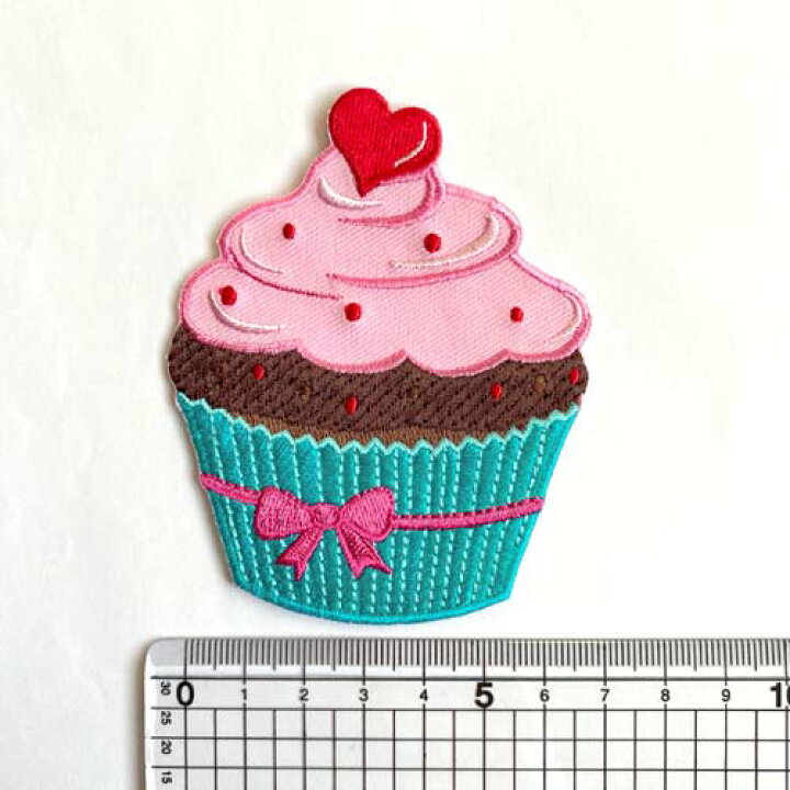 楽天市場 大きめ ワッペン カップケーキ ピンク ブルー 約8 9cm 7cm Cupcake P Blue アイロン接着ok Rose Rosa