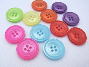 【*-在庫限り-*】ラメ キラキラ 丸ボタン 直径:約25mm 四つ穴ボタン No.VE9536_25_IR