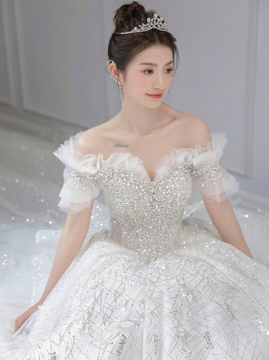 楽天市場】花嫁 ウェディングドレス オフショルダー プリンセスライン 