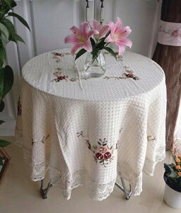 �h�J����N���[���F�e�[�u���N���X �@125cm�@�~�`�@���[�X�̉����