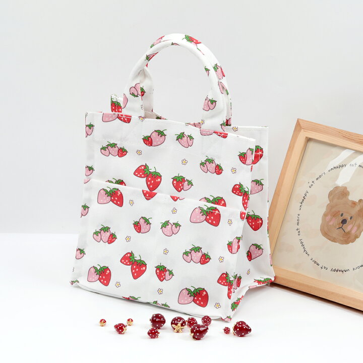 楽天市場】トートバッグ いちご柄 苺 イチゴ エコバッグ 約14×22×23cm 