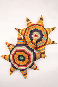 y2/23()JnEzNasngwam(iXO)`STAR FISH CUSHION Orange`