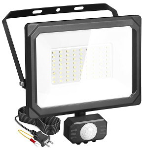 【送料無料】LED投光器 センサーライト 人感ライト 20W 節電 2Pプラグ付き コンセント式 AC100V 3Mコード 屋内/屋外用 IP65 120度照射角度 防雨 高輝度 省エネ 庭 駐車場 玄関灯 廊下 町内の防犯 PSE