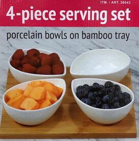 【送料無料】CERTIFIED　小皿4ピース+バンブートレイセット　4ピース　サービングセット　Porcelain bowls on bamboo tray