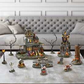 【送料無料】ディズニー　ハロウィン　ビレッジ　12ピースセット　ハロウィンヴィレッジ　ミッキーマウス/置物/ハロウィン飾り