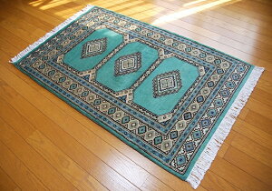 ◇限定品◇ 伝統の逸品 天然ウール100% 77×121cm パキスタン手織り パキスタン段通 エメラルド グリーン ラグカーペット 約77×121