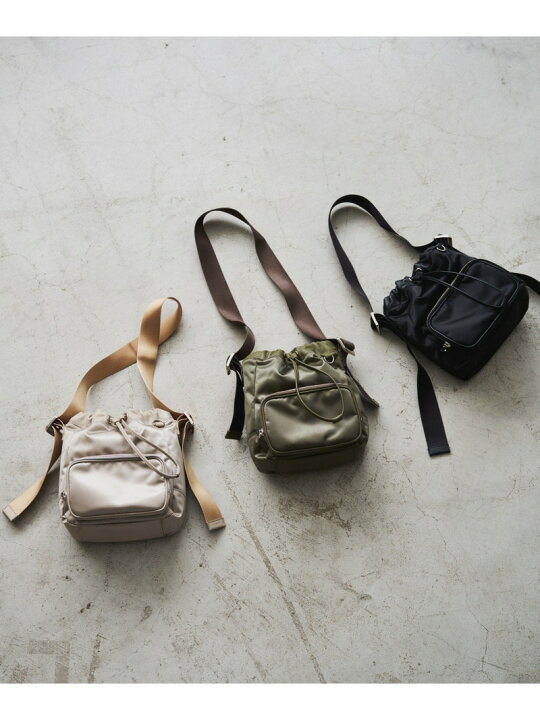 楽天市場】【SALE／50%OFF】《7/16再値下げ》【撥水】マルチショルダー 