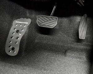 ジムニーJB64, JB74用 AT車用フットレスト(JB64/JB74オートマ車)