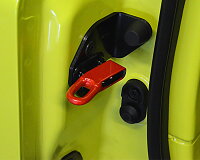 リア換気用ストライカー(JB64/74)使用例
