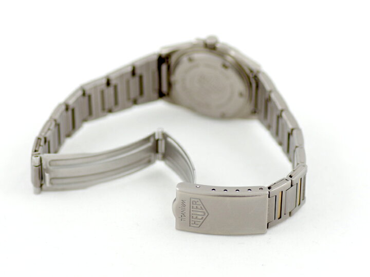 楽天市場】電池交換済 TAG Heuer ホイヤー チタニウム 825208 100m防水 