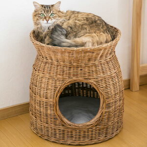 ラタンペットハウス 籐製なので軽くて涼しいハウス 材料に皮付のラタンを使用した自然の風合い 犬猫小動物用タワー型2段ハウス ラタンベッド ペットベッド 猫 犬 かわいい ナチュラル GK1