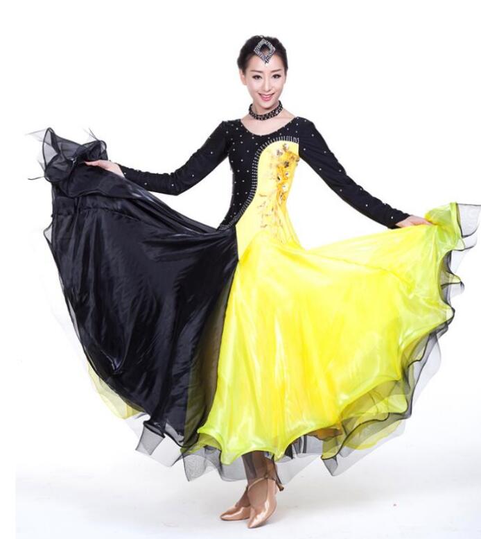 社交ダンスドレス ダンス衣装 ２点セット 発表会 舞台衣装 花柄刺繍