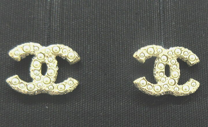 楽天市場】≪新品≫CHANEL シャネル CCマーク ラインストーン ピアス  