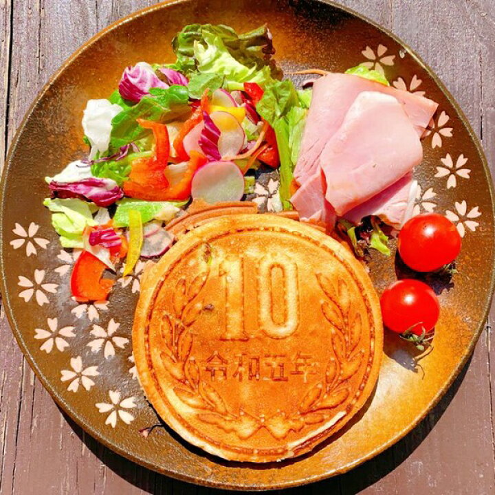楽天市場】【割引アイテム】送料無料 ! SNSで話題！ 10円玉パン焼き器 