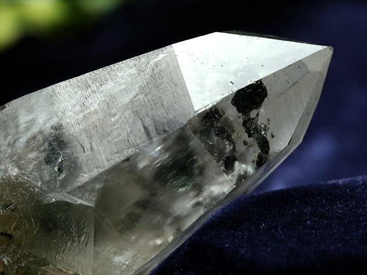 楽天市場】虹入り【ガネーシュヒマール産水晶 クローライト共生 単結晶 