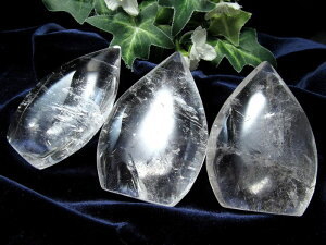 y ^ tC^ uzd70g-85g 1 育ȏ߃TCY lC򉻃ACeyuWYz