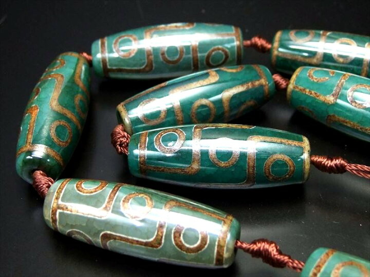 楽天市場】○全体に緑系【九眼緑龍紋天珠(くがんりゅうもんてんじゅ  