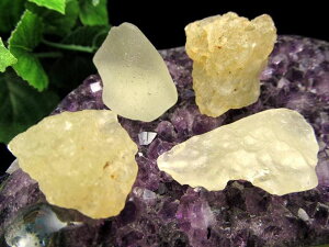 荢ȈiyrAOX ΁z4Zbg dʖ27.9g 覐ΗR̃CpNgKX _yGWvgTnYz