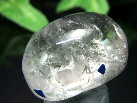 古代の水入り【水晶 磨きタンブル】最大幅30mm 重さ17.4g オーバル型 強力な癒しの力 古代の水を封入した水晶 最強のお守り 1点物【ブラジル産】 パワーストーン 天然石