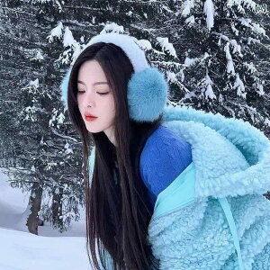 ā@h@ Yang Chaoyue   tFCN tHbNXt@[ g C[}t fB[X ~p ʂ C[EH[}[ wp 킢 C[ obO