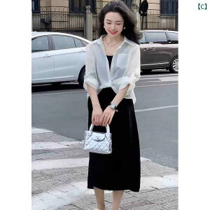 Vcs[X fB[X p V[g  zCg Ăh~ Vc 2025   TXy_[ hX AE^[Vc WPbg t