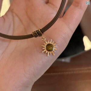 �l�b�N �X�g���b�v �A�N�Z�T���[ Lou Haha �}�C ���[�� �Ђ܂�� �`���[�J�[ �J���[ �l�b�N �X�g���b�v ���U�[ �H�~ ���g�� �^�C�K�[�A�C �X�g�[���y���_���g �l�b�N���X