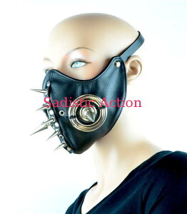 �y���[�zFUNK PLUS LEATHER HALF MASK WITH 2 SPIKE AND RING. PIN SPIKE IN THE MIDDLE. �y�R�X�`���[���A�N�Z�T���[�z�y�}�X�N�A���ʁA�w�b�h�s�[�X�z�yFUNK PLUS(���U�[�A�N�Z�T���[�A���U�[�}�X�N�A�n�[�l�X�A