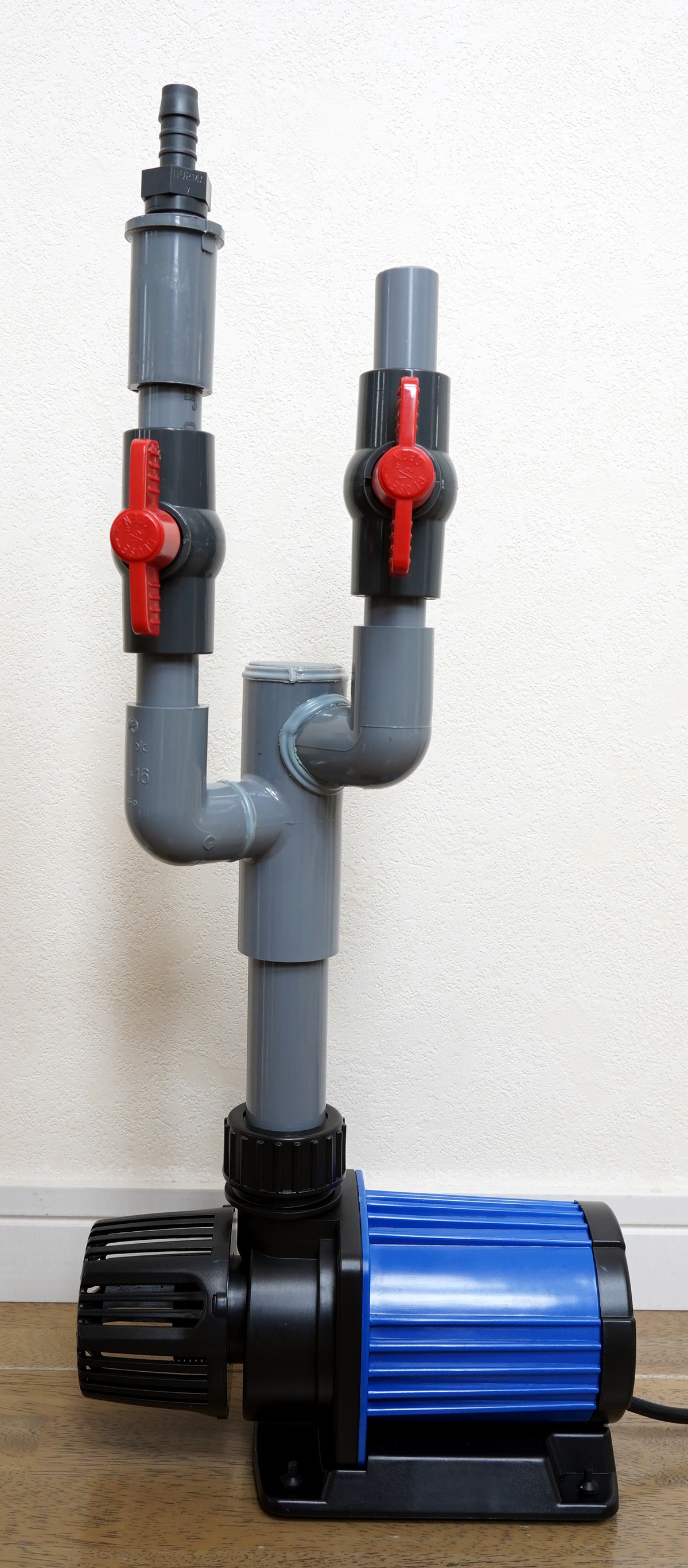 一般的なオーバーフロー水槽にvp25塩ビ配管接続可能なdeポンプを接続する為に便利な分岐配管です 期間限定 オーバーフロー水槽用分岐配管 Vp25接続 可能なdcポンプ用