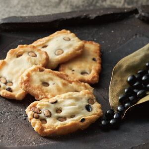 【11月4日以降順次発送】豆かきもち 個包装 せんべい 煎餅工房さがえ屋 山形 国産米 黒大豆 塩味 手土産 小分け 家庭用