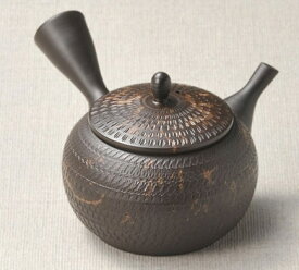 急須 常滑焼 玉光作 茜絞り 210cc セラメッシュ M22 | きゅうす おしゃれ 日本製 常滑 常滑市 愛知県 愛知 深蒸し茶 茶 お茶 キッチン雑貨 焼き物 陶器 陶磁器 日本六古窯 陶製 ティーポット ギフト プレゼント とこなめやき 茶器 食器 和食器