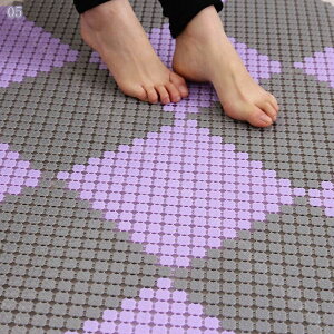 お風呂マット ジョイントバスマット 浴室ジョイントマット ゴム製 洗い場マット 滑り止め 転倒防止 急速排水 抗菌 防臭 防カビ バスマット 吸盤つき DIY 無臭 品 赤ちゃん お年寄り 玄関 温泉