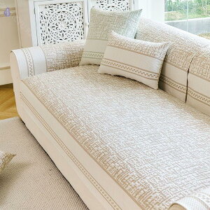 ソファーカバー アイスシルク 防水加工 涼しい ソファーシーツ 3人掛け 2人掛け 1人掛け 肘掛け お洒落 滑り止め マルチカバー 四季適用 汚れ防止 洗濯可 sofa リビング 犬猫対策 ダイニング